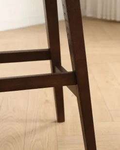 Barstol 'Ella' - Valnöt