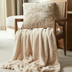 Pläd 'Aranga Super Soft Throw' 130x170cm - Beige