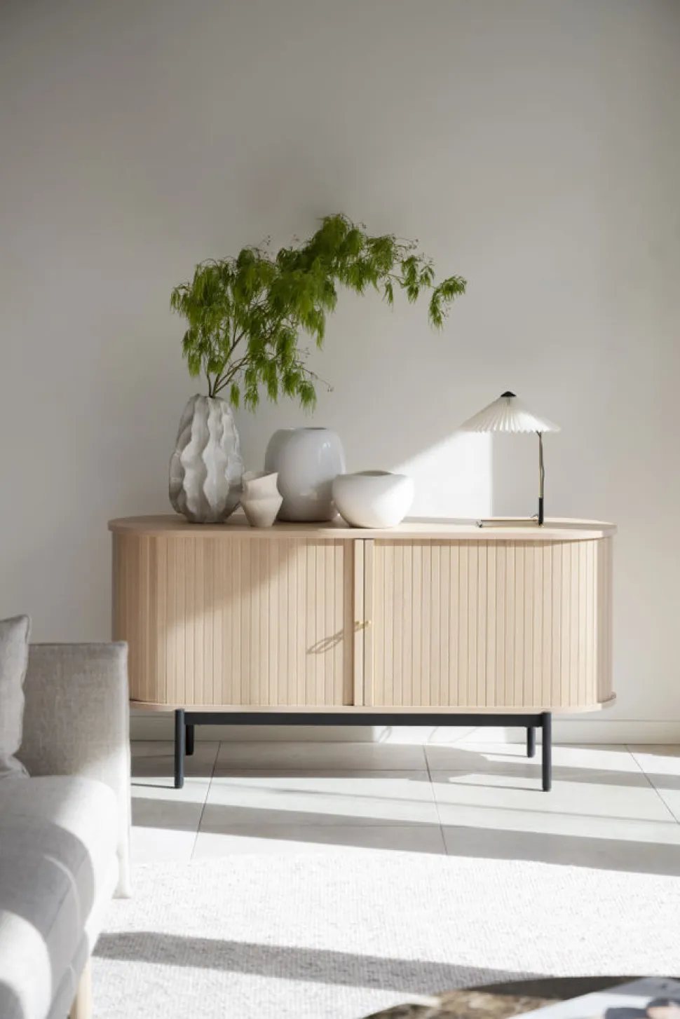 Sideboard 'Haddington' - Vitpigmenterad/Svart