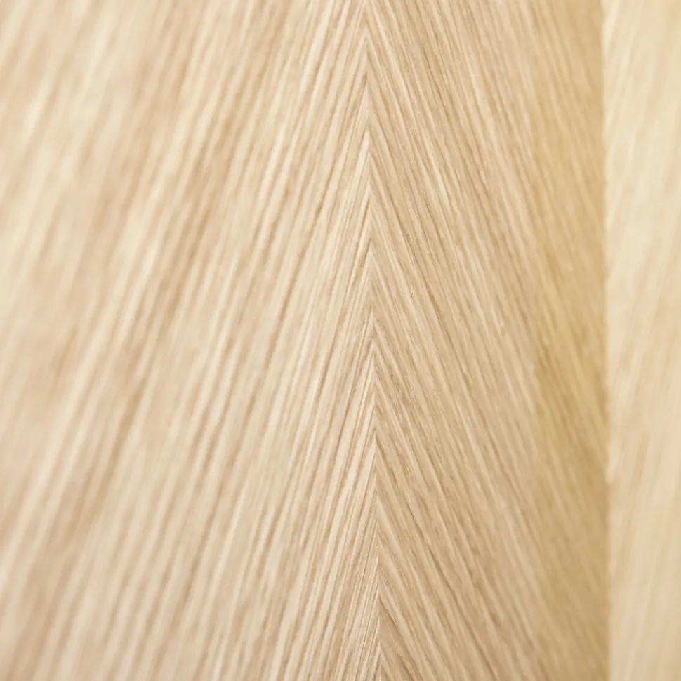 Sidebord 'Herringbone' - Ek